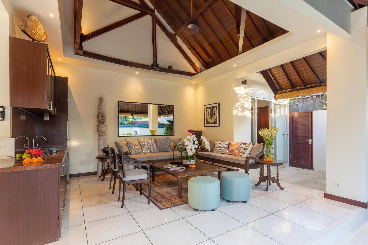 Asrina Villa'S Seminyak מראה חיצוני תמונה