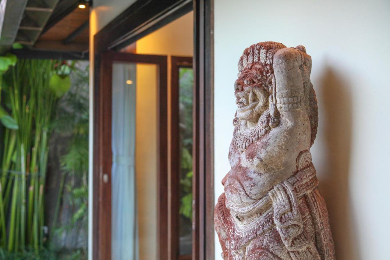Asrina Villa'S Seminyak מראה חיצוני תמונה