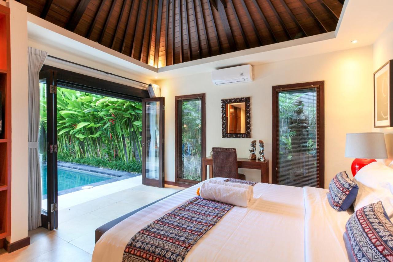 Asrina Villa'S Seminyak מראה חיצוני תמונה