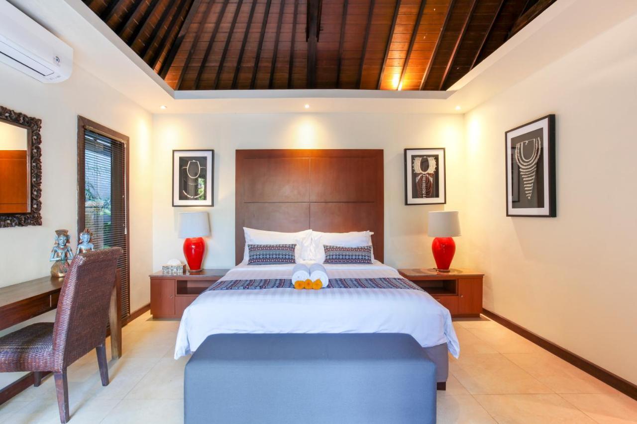 Asrina Villa'S Seminyak מראה חיצוני תמונה