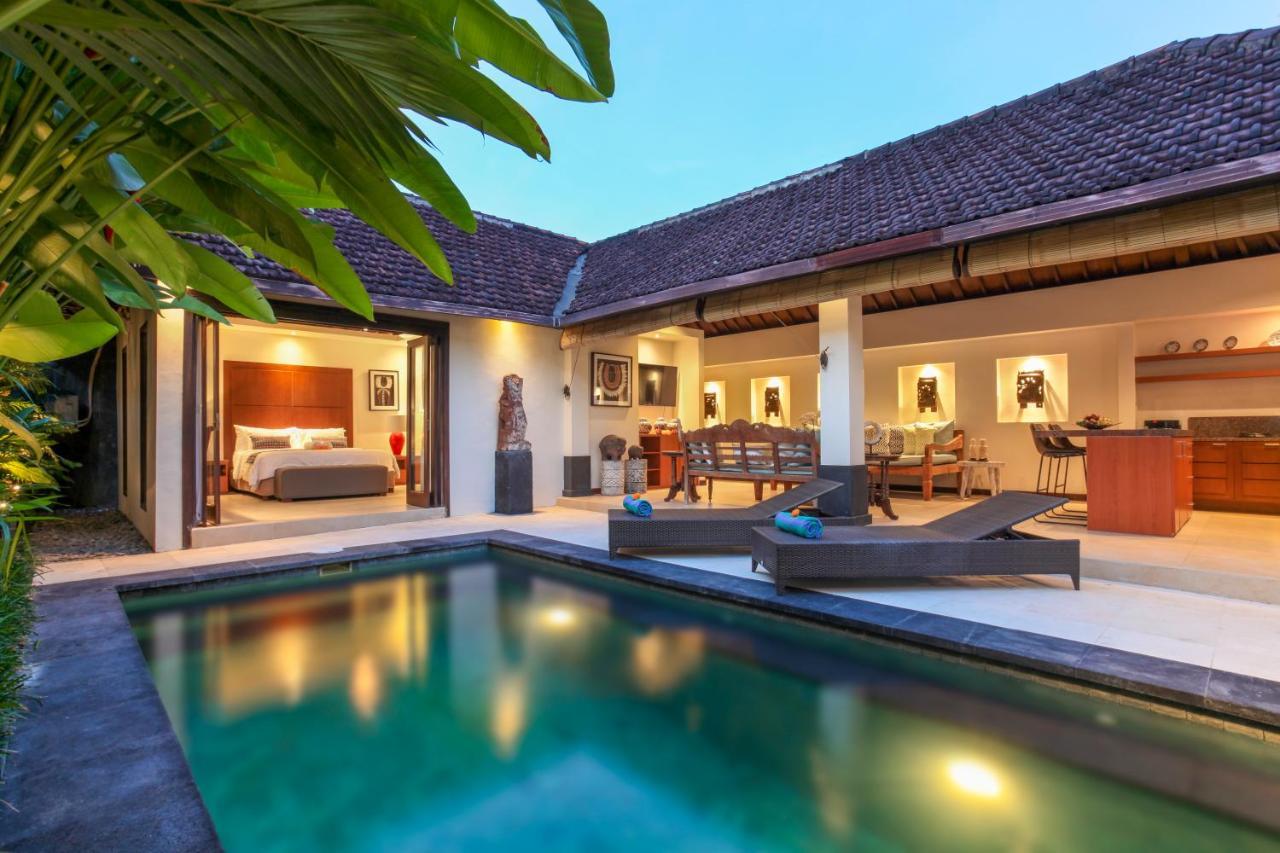 Asrina Villa'S Seminyak מראה חיצוני תמונה