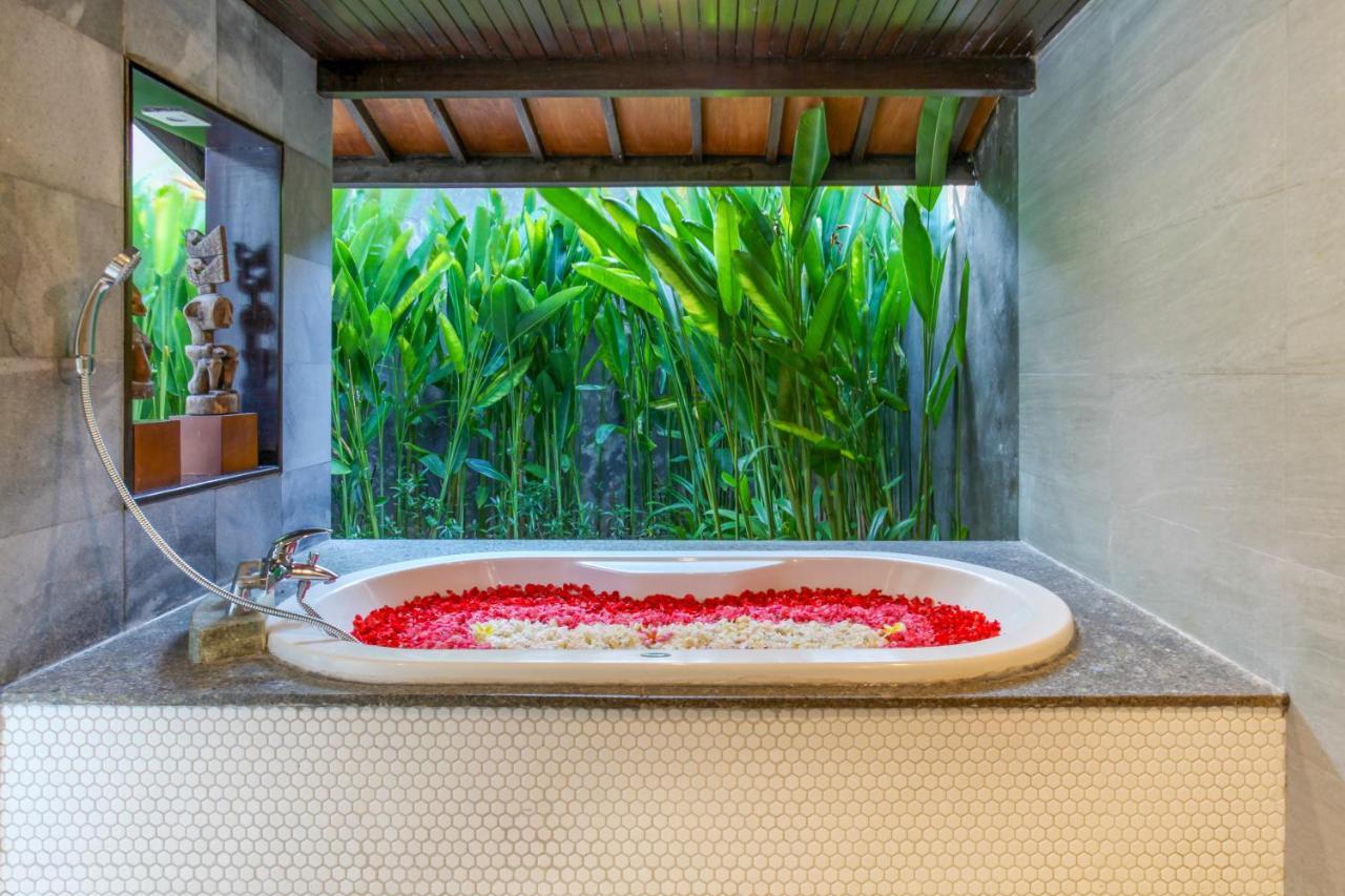 Asrina Villa'S Seminyak מראה חיצוני תמונה