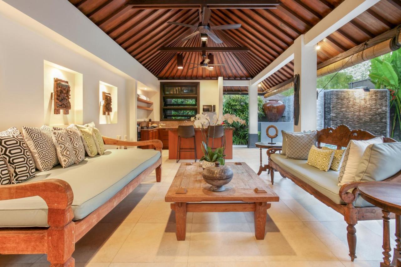Asrina Villa'S Seminyak מראה חיצוני תמונה
