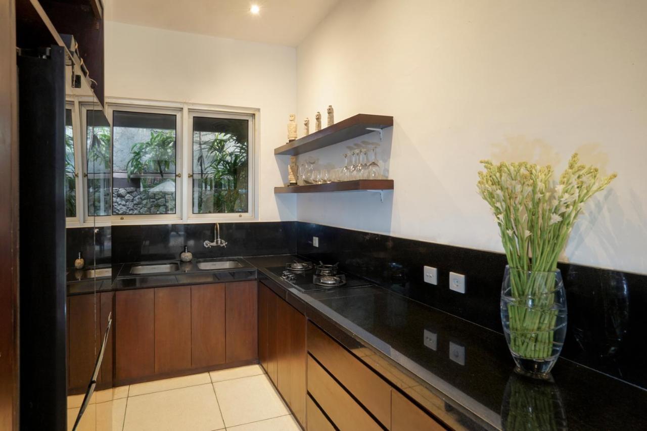 Asrina Villa'S Seminyak מראה חיצוני תמונה