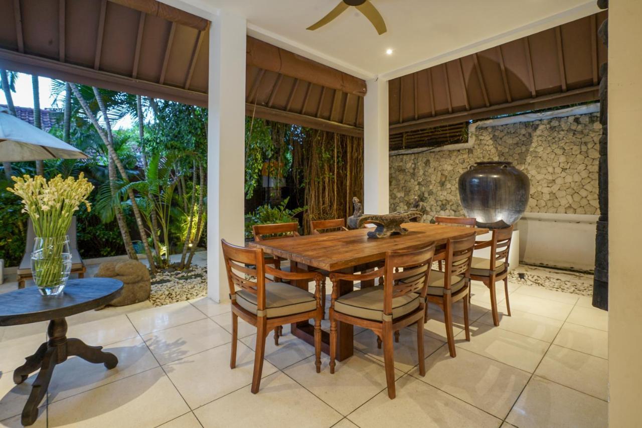 Asrina Villa'S Seminyak מראה חיצוני תמונה