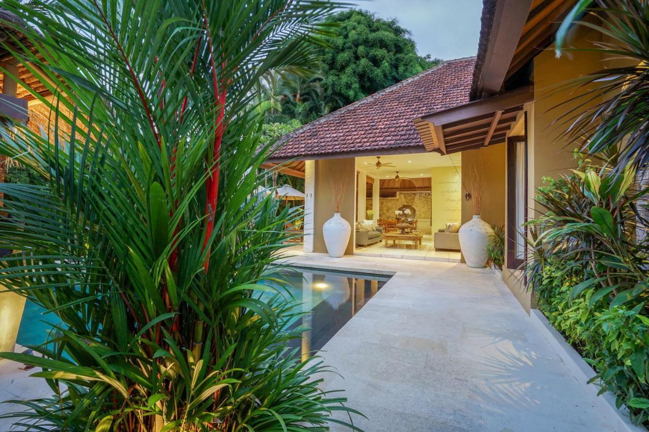Asrina Villa'S Seminyak מראה חיצוני תמונה
